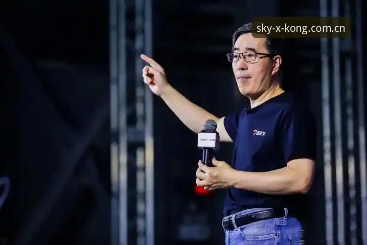 星空体育官网独家：帕拉蒂奇幕后操盘，米雷蒂离尤文已成定局——佛罗伦萨中场补强最新动态